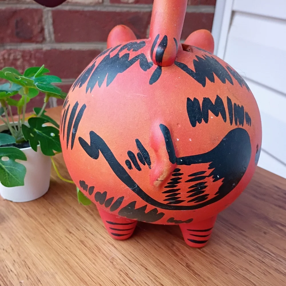 YUCATAN POTTERY HAND PAINTED CERAMIC GARFIELD PIGGY BANK